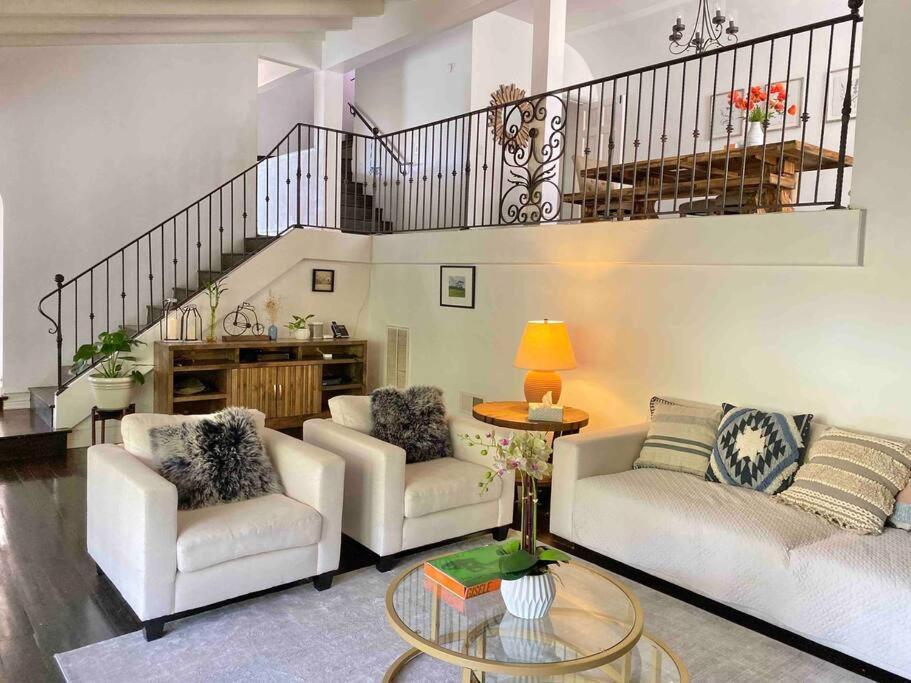 Villa Entire On Sunset Strip